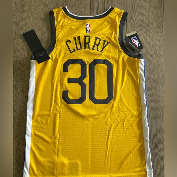 Nike Golden State Warriors The Town Stephen Curry Gold jersey brand new. - Picture 2 of 4